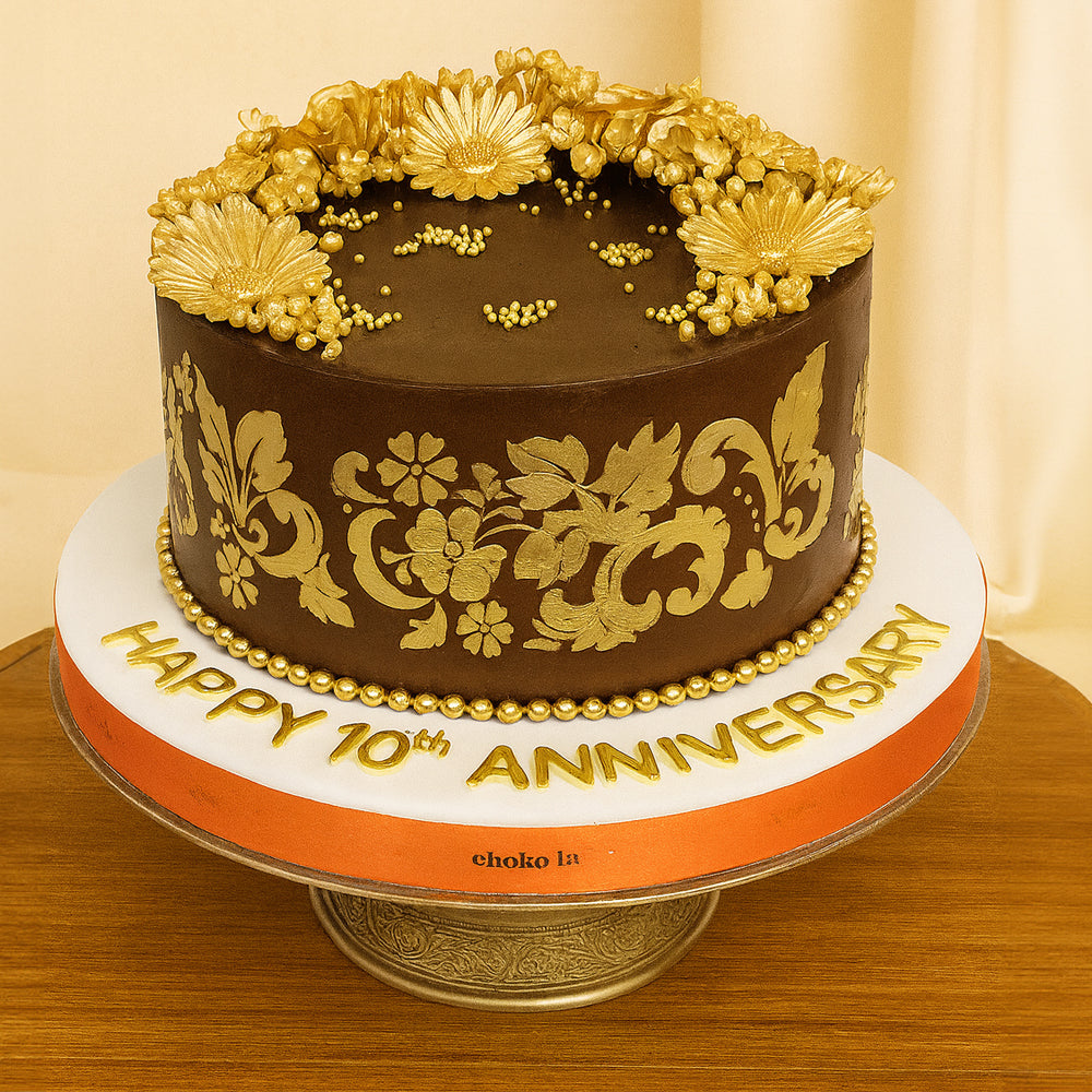 Gold Theme Designer Cake