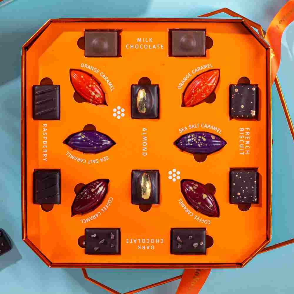 Signature Bonbons & Pralines Chocolate Hamper