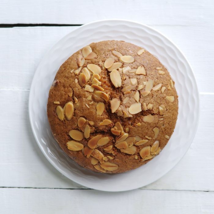 Eggless Almond Teacake 500 Gms