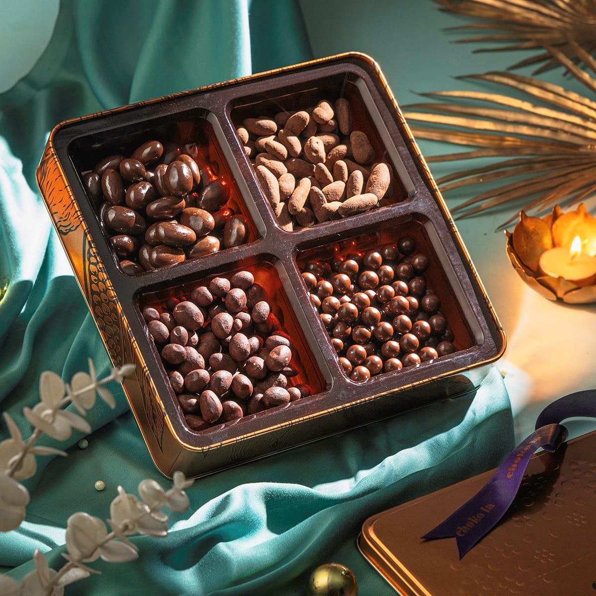 Cosmos Chocolate Hamper