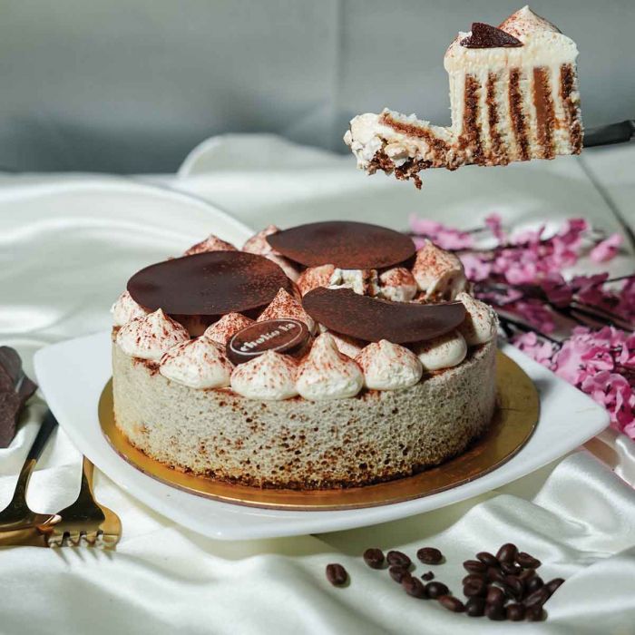 Coffee Tiramisu Roll Cake