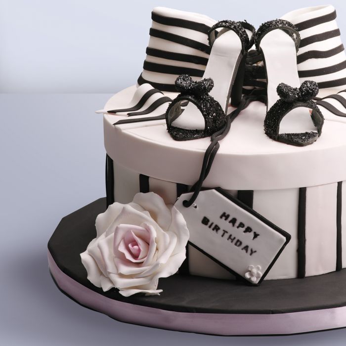 Fashion Theme Designer Cake