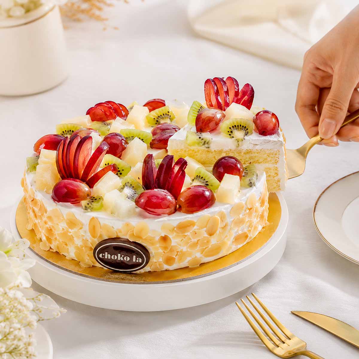 Eggless mixed fruit cake