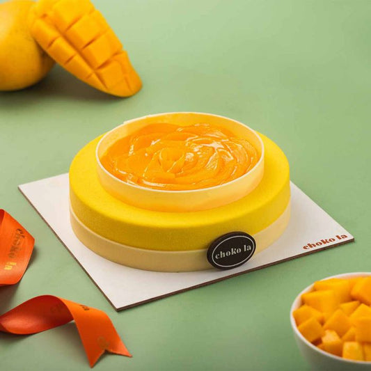 Mango Velvet Cake